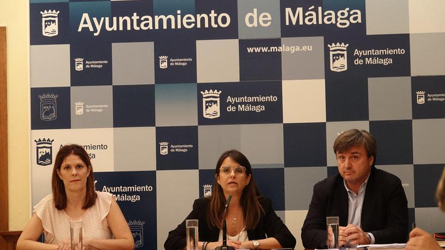 Noelia Losada, Susana Carillo y Avelino Barrionuevo.