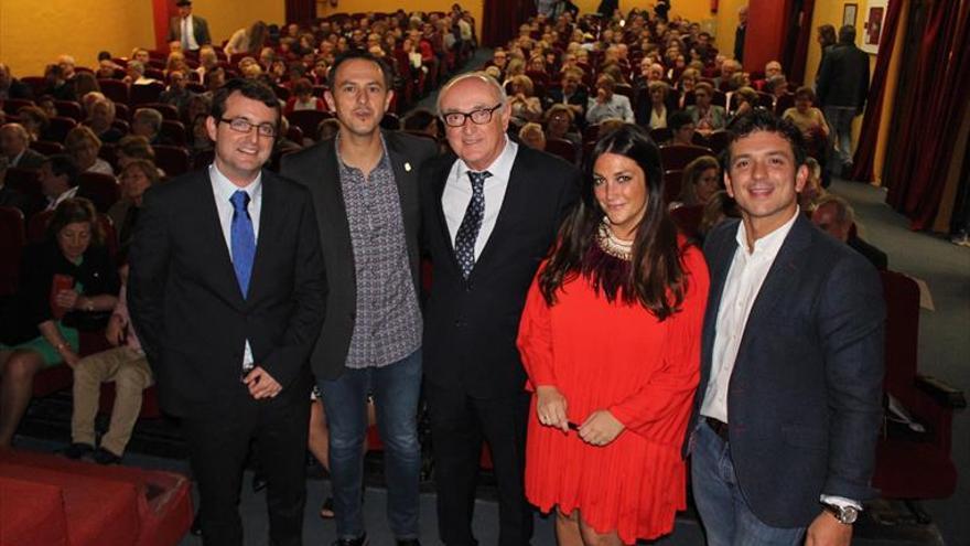 Javier Gómez Molero presenta la novela ‘La caricia de la serpiente’