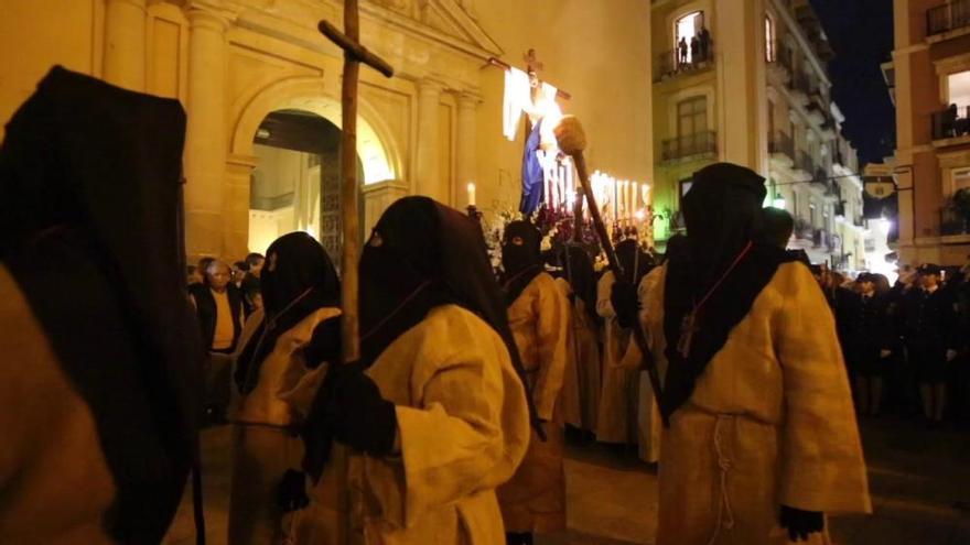 Jueves Santo 2018 en Alicante: Procesión del Cristo de El Perdón