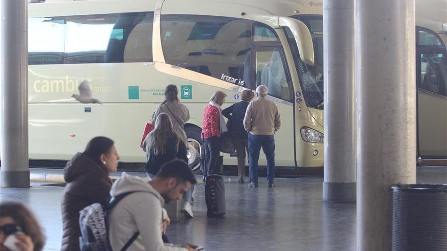 Coronavirus en Córdoba: las empresas de autobuses de viajeros cifran ya sus pérdidas en 4,5 millones de euros