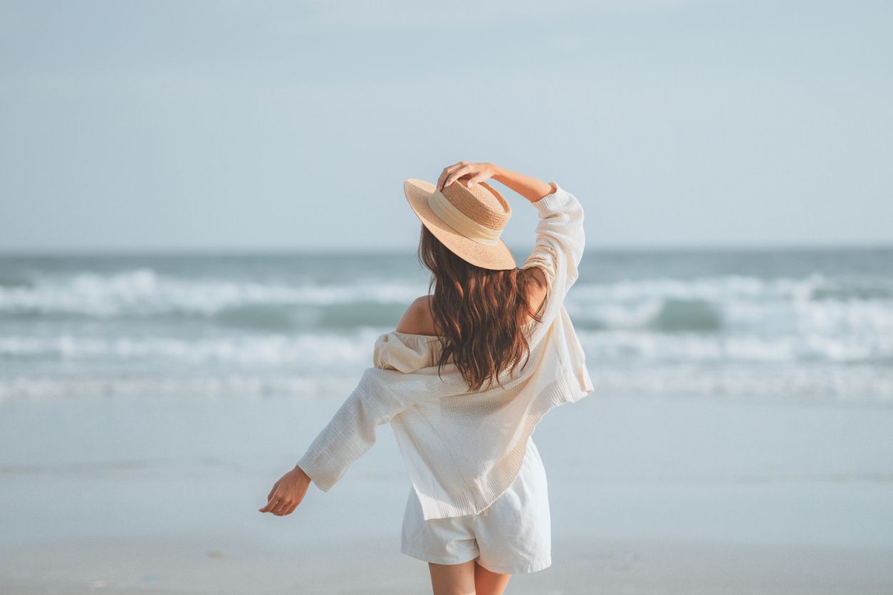 Mujer en la playa