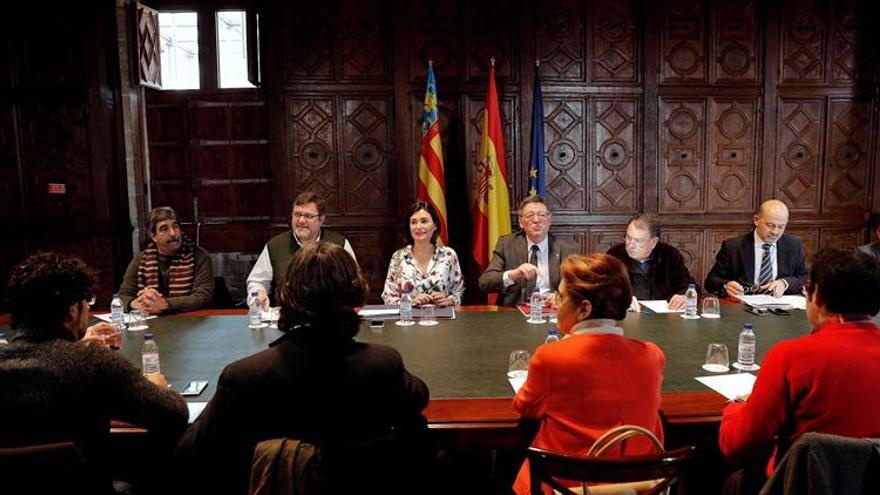 Aragón trata de esquivar la reforma