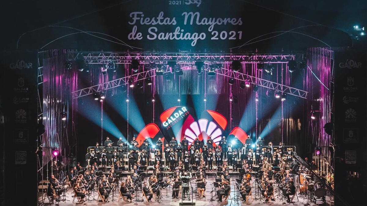 Imagen de archivo de la Banda de Música de Gáldar durante las fiestas de 2021, aportada por la organización.