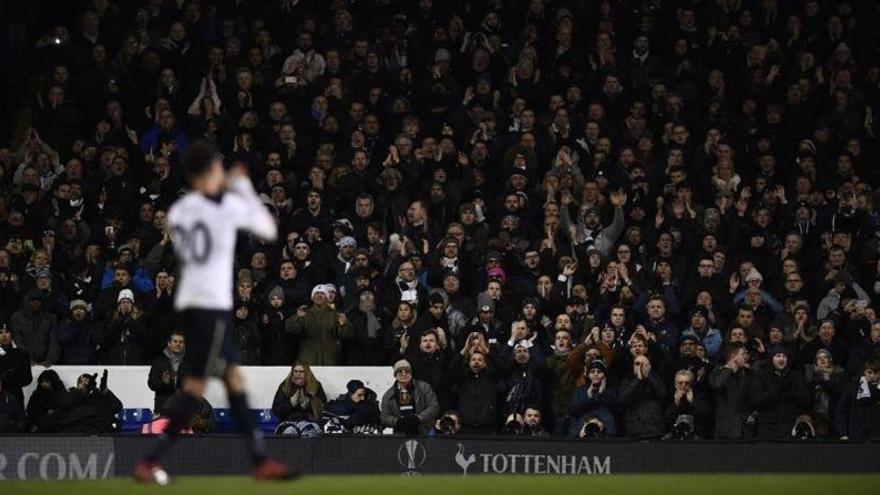 El Tottenham trunca la racha de 13 victorias del Chelsea