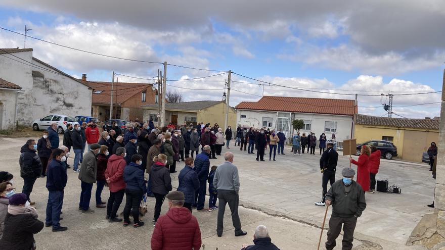 Fuentelcarnero levanta la voz contra el &quot;deterioro&quot; de la sanidad rural