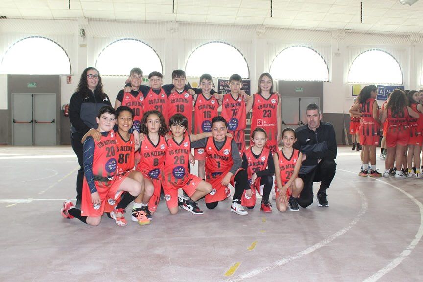 El Club Baloncesto Altura presenta a sus equipos
