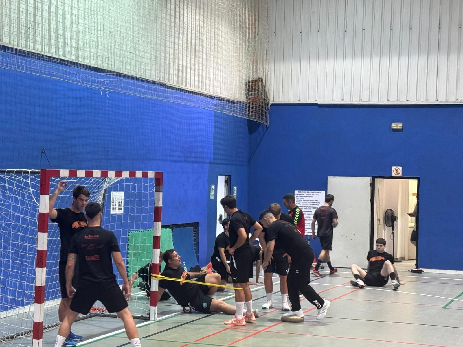 Imagen del primer entrenamiento del Trasmapi HC Eivissa