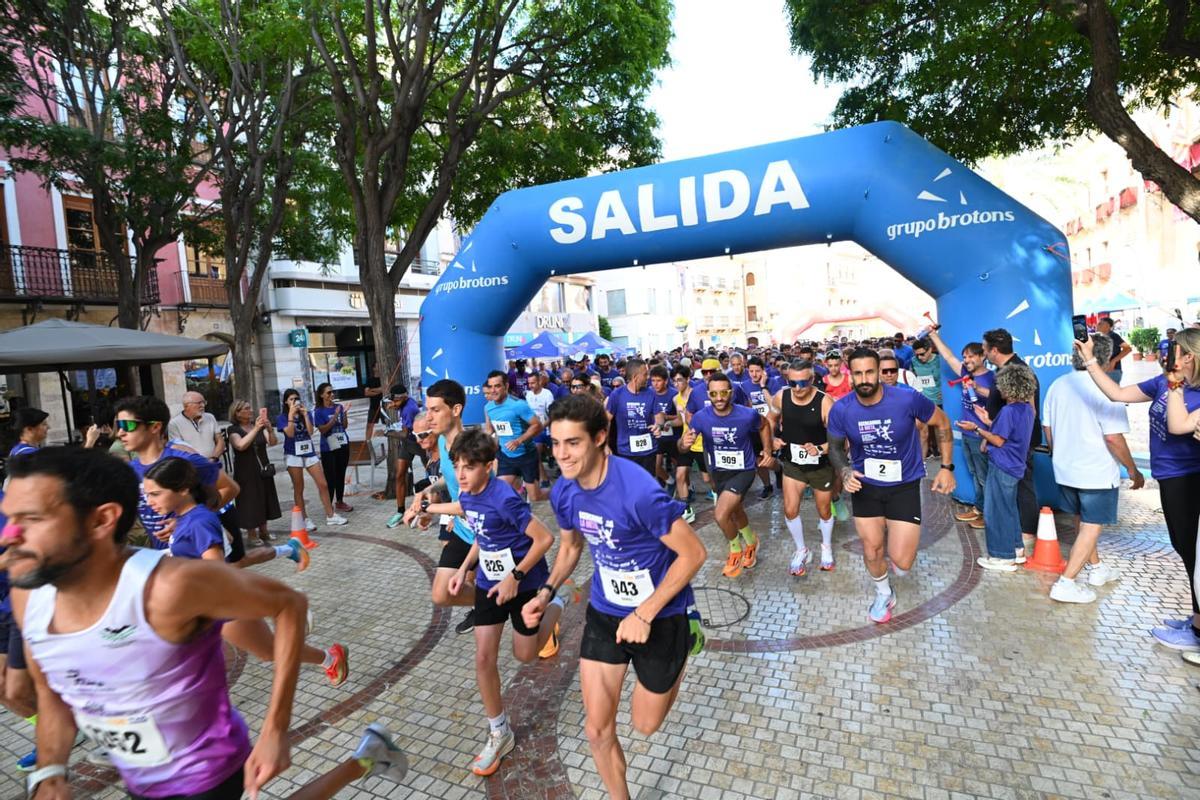 Las mejores imágenes de la II Carrera de las Ciudades contra el Cáncer de Páncreas en Elche