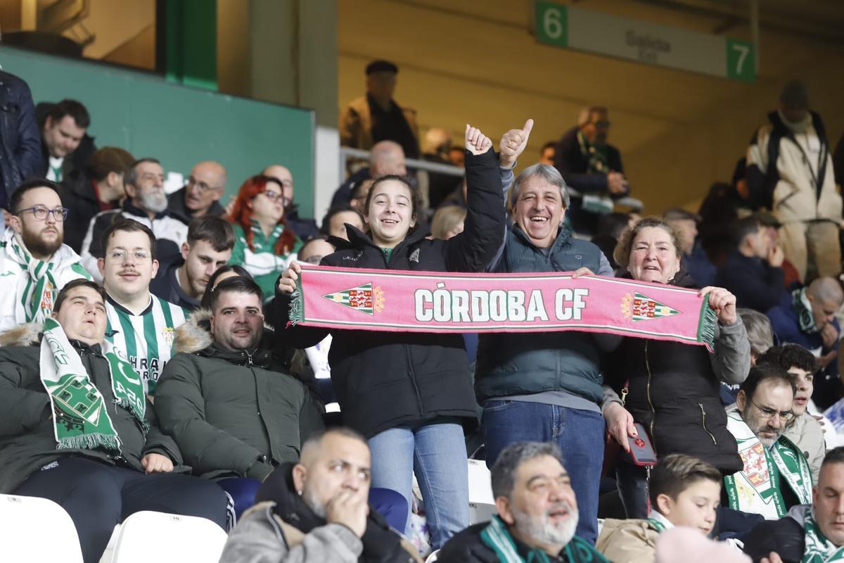 Córdoba CF-Real Valladolid | Las imágenes de la afición en El Arcángel