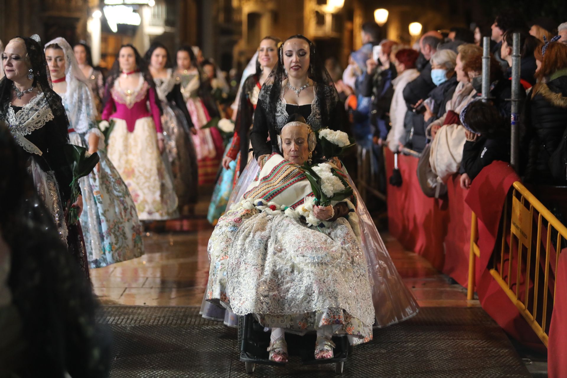 Búscate en la Ofrenda por la calle Quart (entre 21.00 y 22.00 horas)