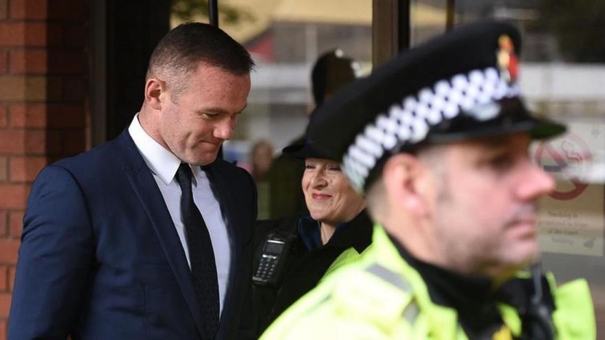 Rooney se queda sin carnet dos años por conducir borracho