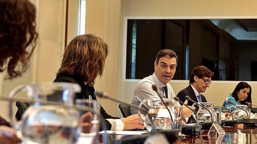 Pedro Sánchez durant el transcurs de la reunió telemàtica amb els presidents de les autonomies
