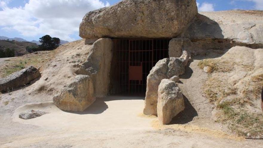 Bajo la sombra del gigante