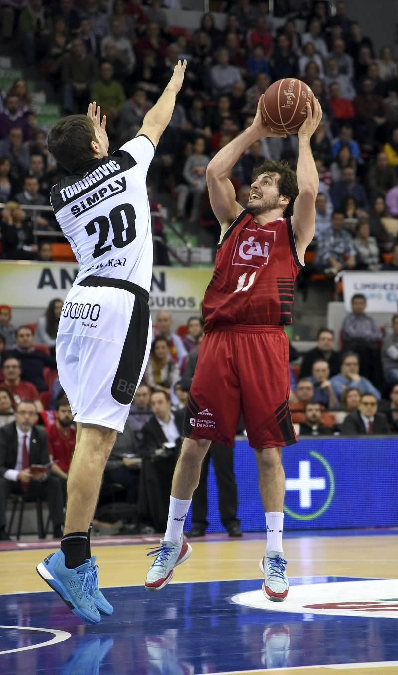 Las mejores imágenes del CAI Zaragoza - Bilbao Basket