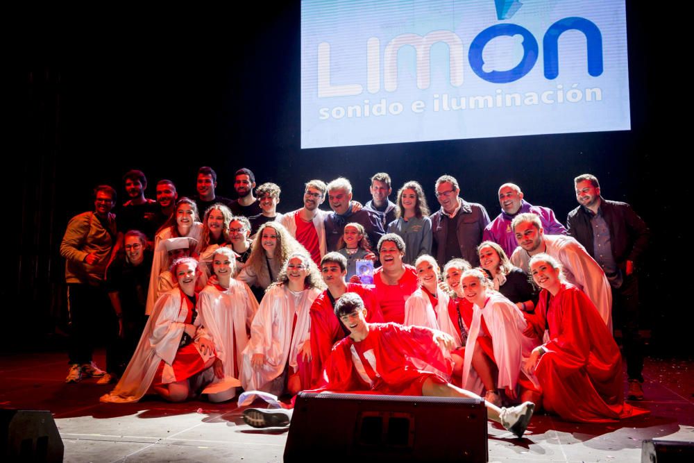 Las mejores imágenes del concurso de playbacks de las peñas de Benidorm