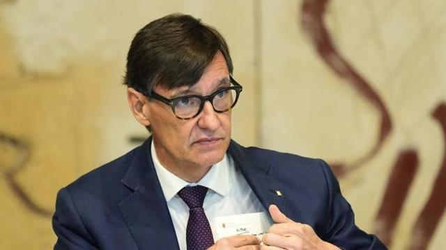 Salvador Illa presideix la reunió setmanal del Consell Executiu, ahir. | ALEJANDRO GARCÍA / EFE