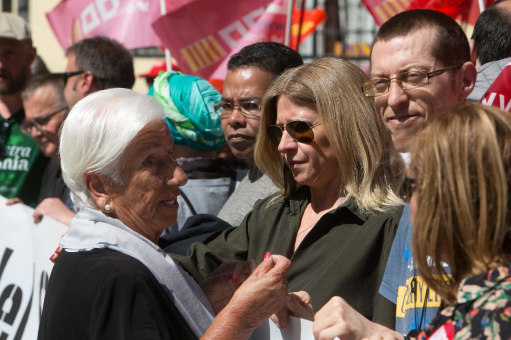 Los sindicatos convocan una manifestación para pedir empleos decentes y un equilibrio presupuestario para las jubilaciones