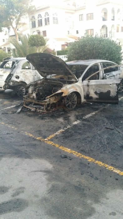 Coches quemados en Orihuela