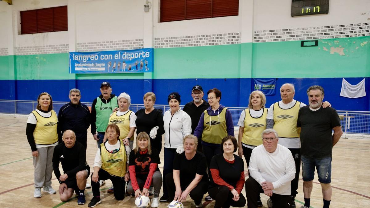 VÍDEO: Riaño, pionero en el fútbol caminando