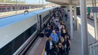 Suspendidos todos los trenes de alta velocidad de hoy entre Madrid y la Comunidad Valenciana