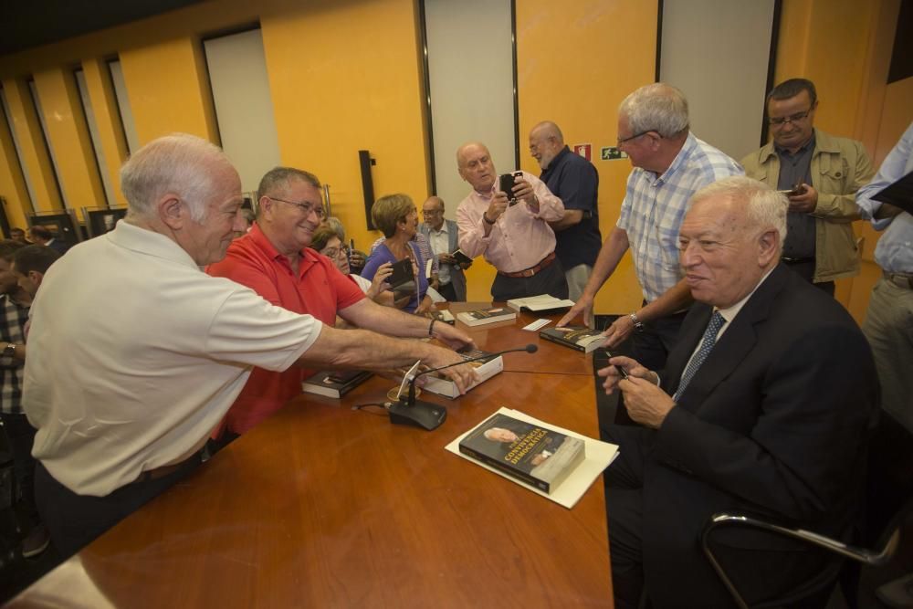 Presentación del libro de García-Margallo