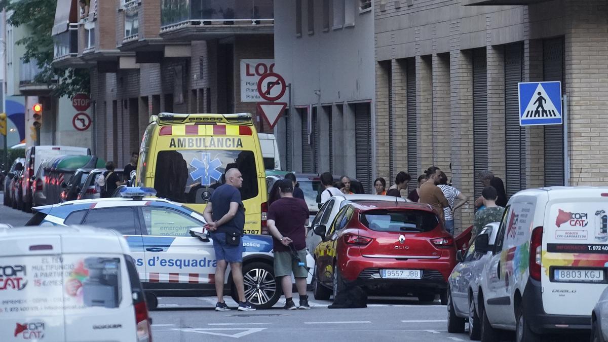 Maten una dona de 27 anys a Girona.