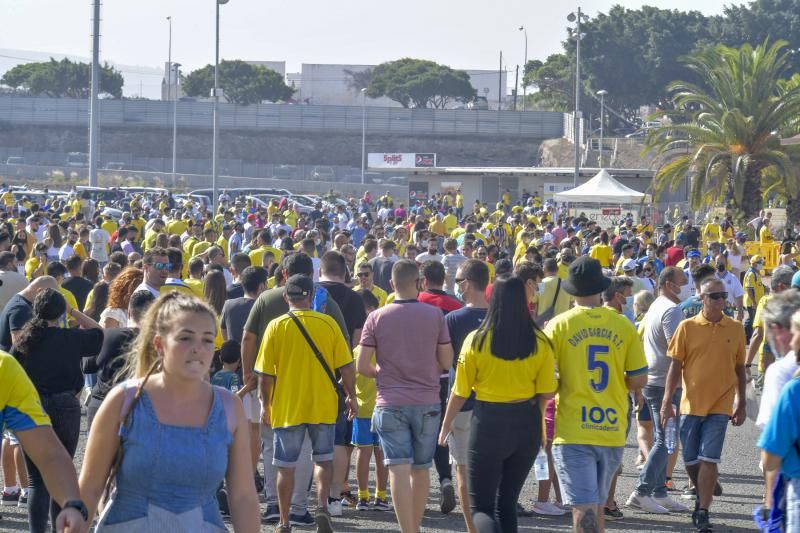 Ambiente durante el derbi en el Estadio de Gran Canaria