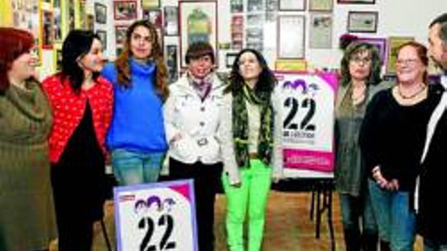 El 47% de las mujeres cobra menos de 15.000 euros al año