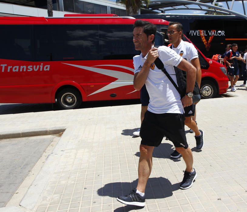 El Valencia CF pone rumbo a Évian-les-Bains