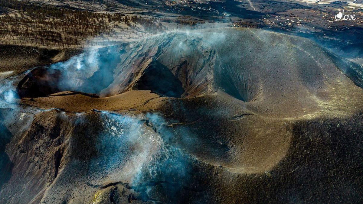 Interior del cráter más activo del volcán de La Palma