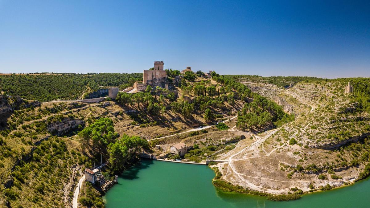 Es uno de los pueblos más bellos de Cuenca y de toda Castilla-La Mancha