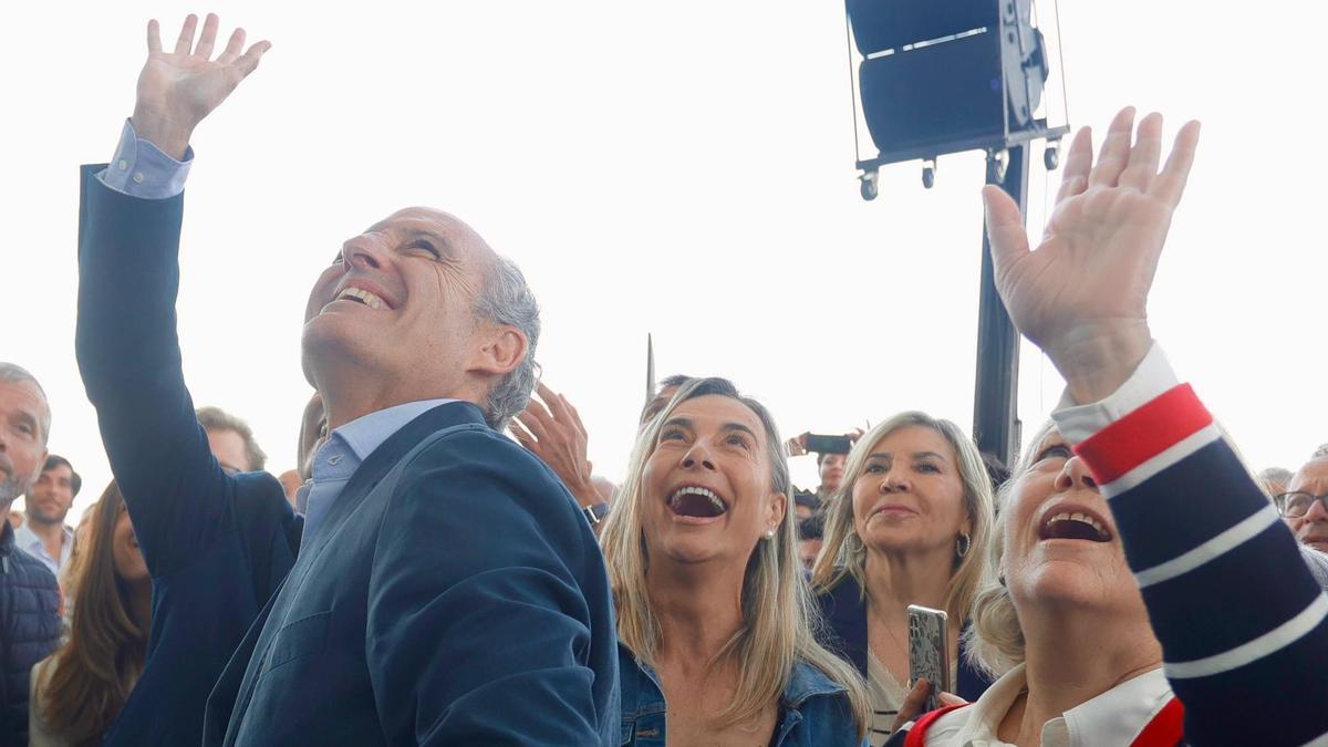 Todas las fotos del acto de Camps en el Veles e Vents