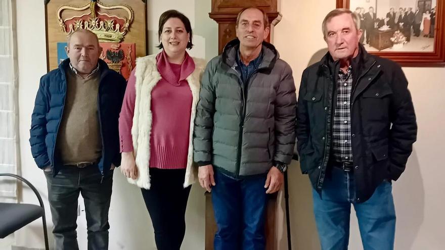 El PSOE se  reorganiza en el Alto Navia: estas son las caras de la nueva agrupación