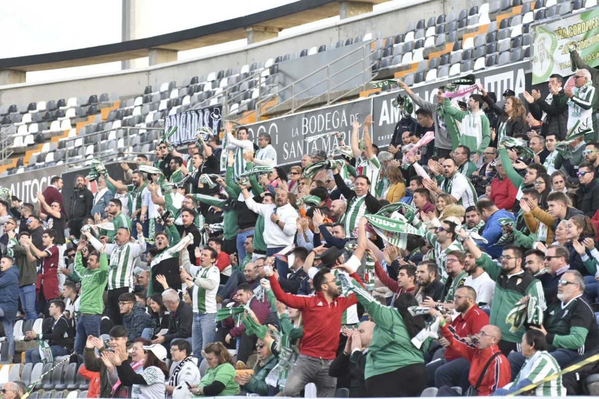 Las imágenes del Badajoz-Córdoba CF