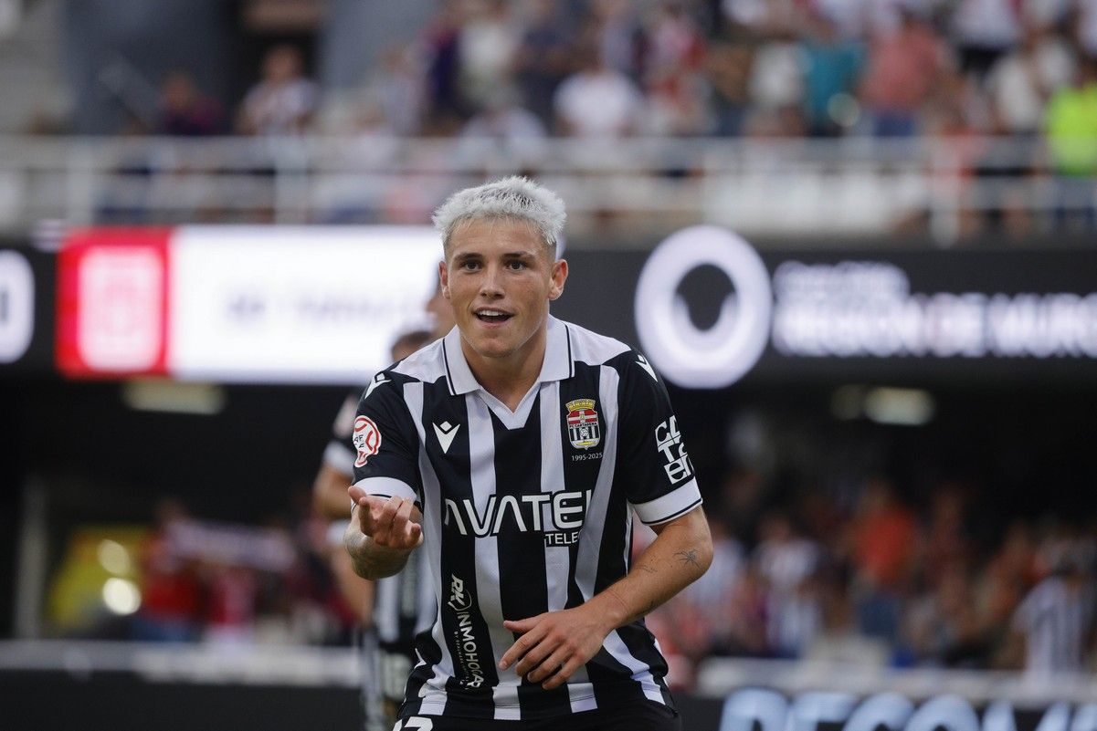 La victoria del FC Cartagena sobre el Tarazona, en imágenes