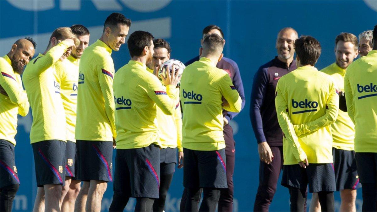 La plantilla del Barça, en el entrenamiento de esta mañana