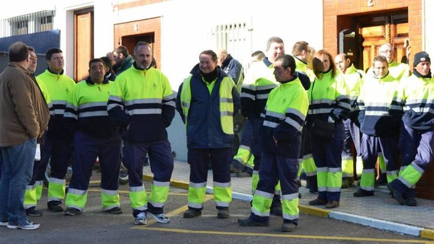 Minusbarros gestionará otra vez el servicio de conserjería de Almendralejo