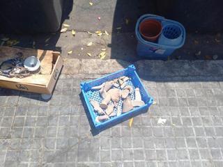 Restos arqueológicos en la basura: El vecino que encontró la caja con material púnico se la entregará esta semana al Consell de Mallorca