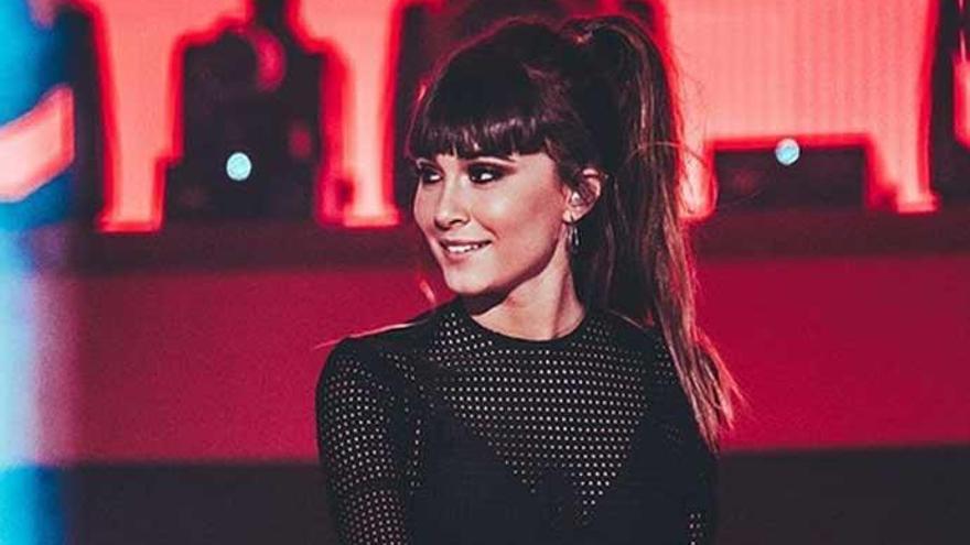 Aitana en un concierto.