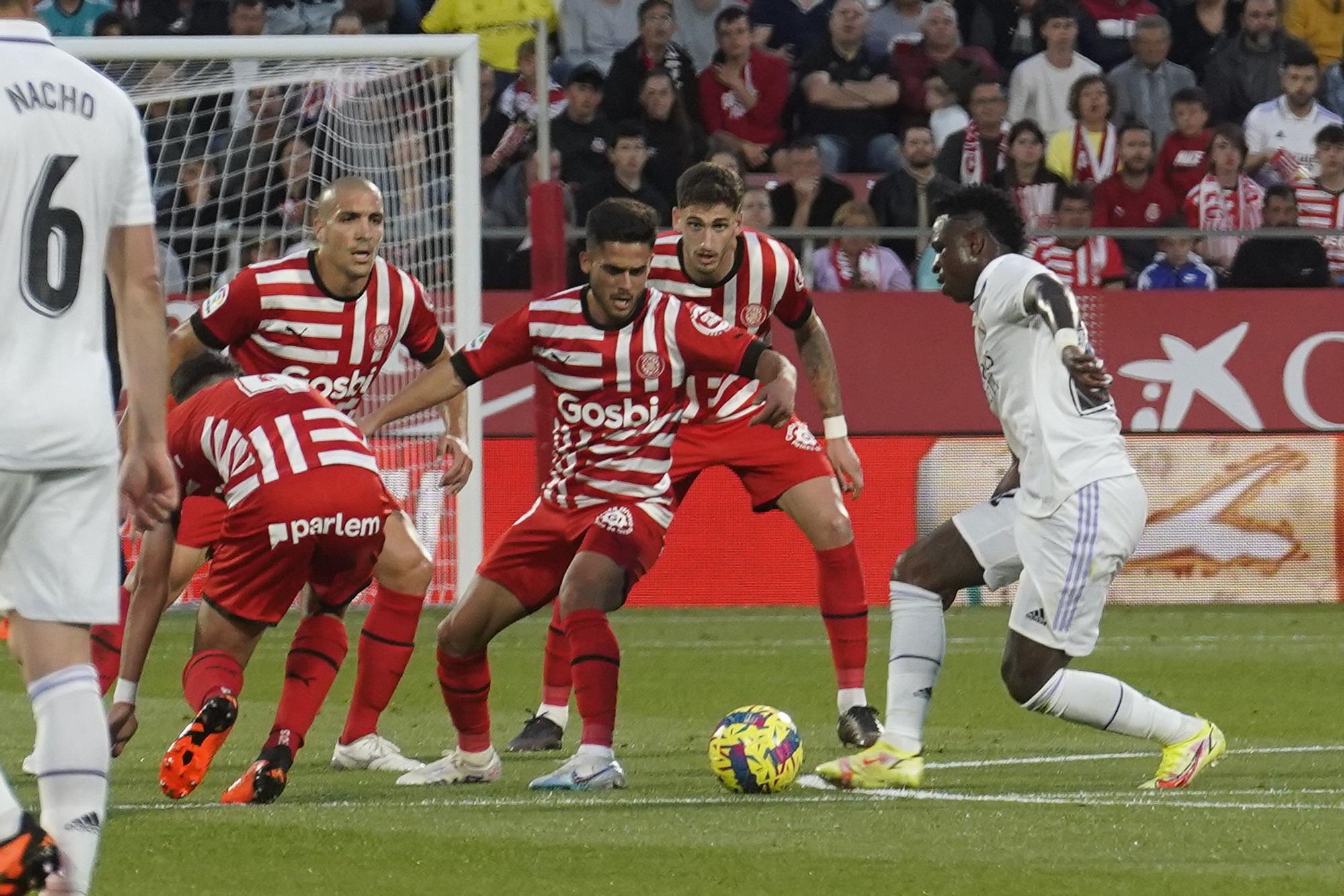 El Girona es cruspeix al Reial Madrid a Montilivi (4-2)