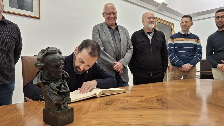 El Goya llega a Dénia: lo trae Carlo d'Ursi, "un inmigrante" que ha echado raíces en esta tierra