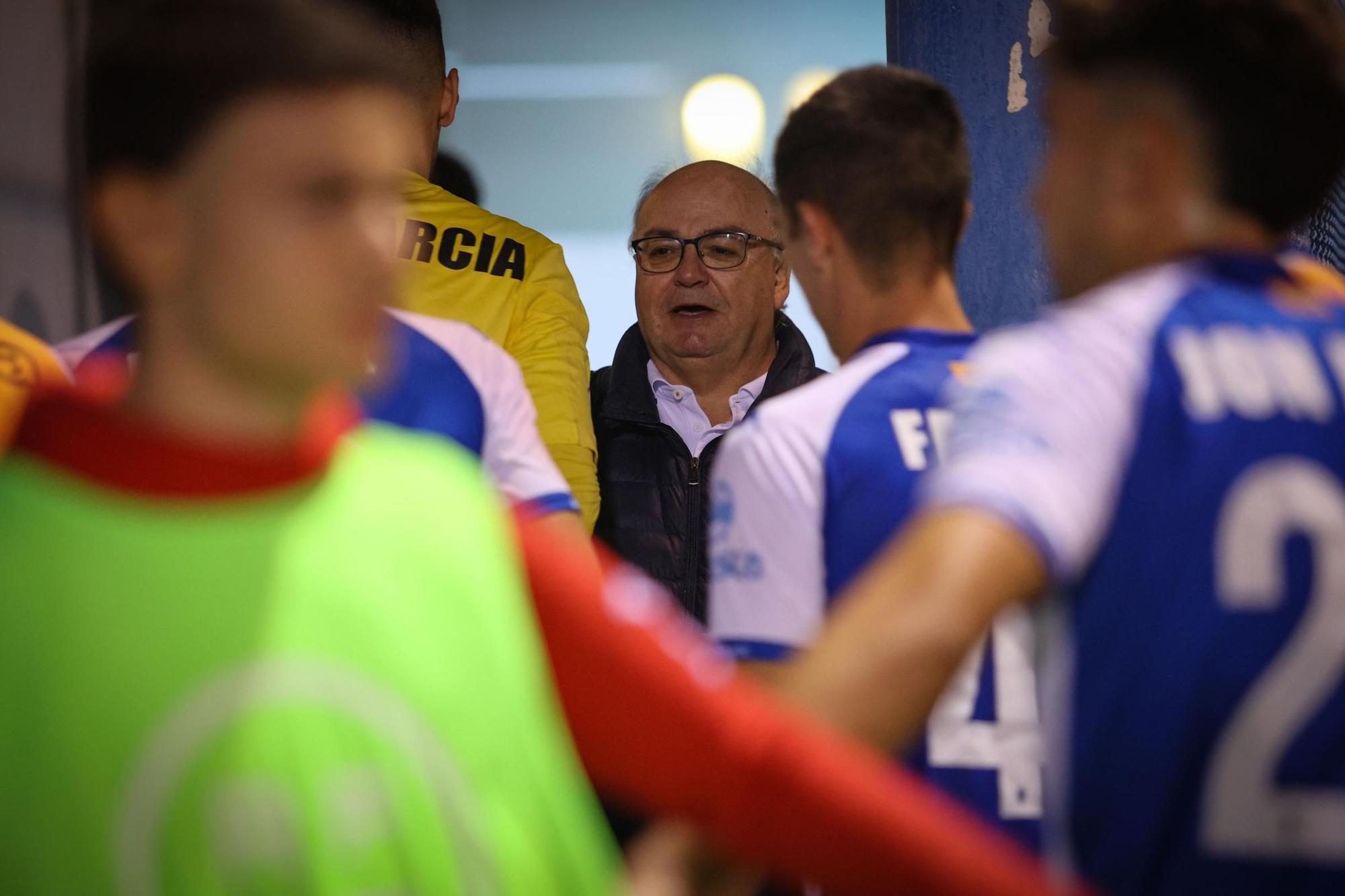 El Alcoyano vuela empujado por la afición