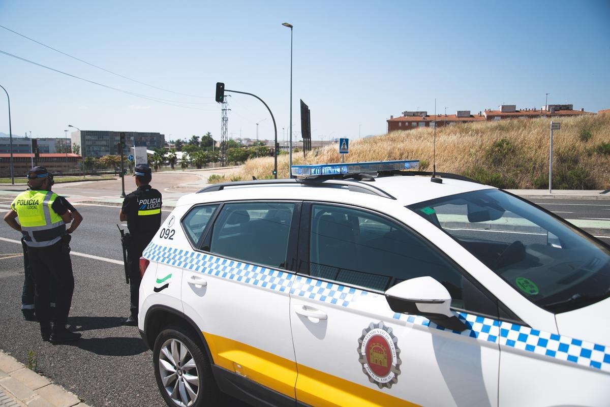 Dos conductores 'pillados' sin carné y tres positivos en alcohol en Mérida