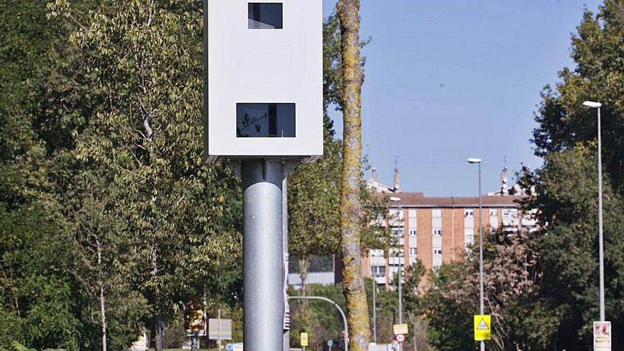 La caixa situada al pont de Fontajau.