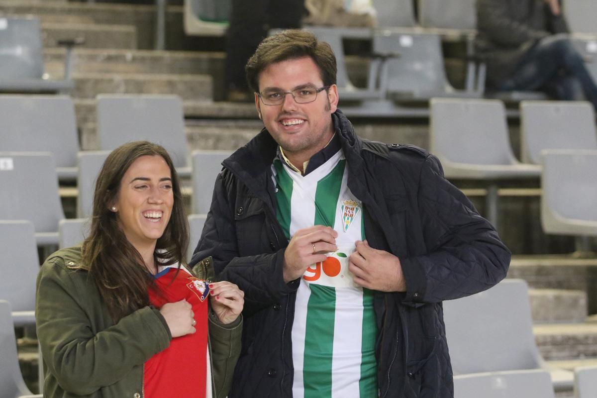 FOTOGALERÍA // El ambiente de la grada en el Córdoba-Osasuna