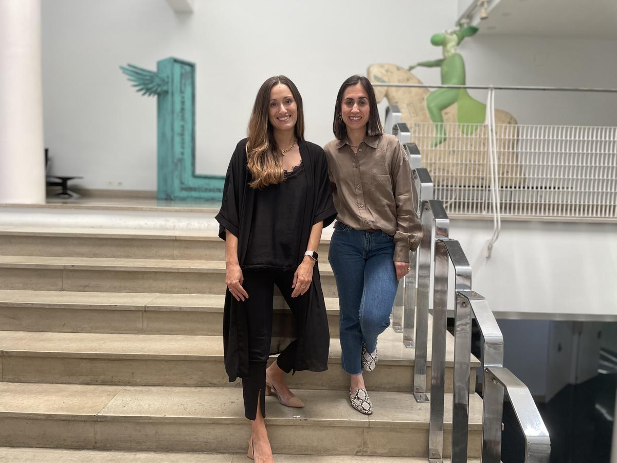 Patricia Vázquez, responsable de Marketing de ESIC València, y Cristina Aristoy, CEO de Singularu.