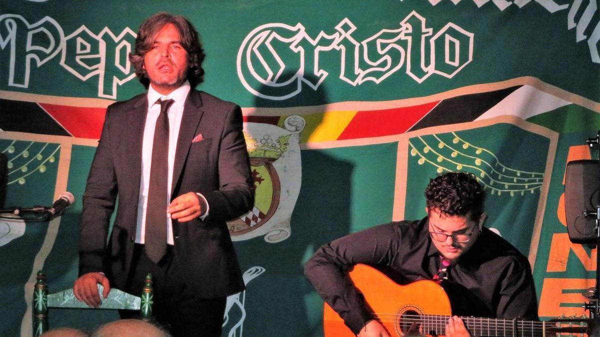 'El Fefo', de Badajoz y ganador del premio al Mejor cante extremeño del concurso de Plasencia.