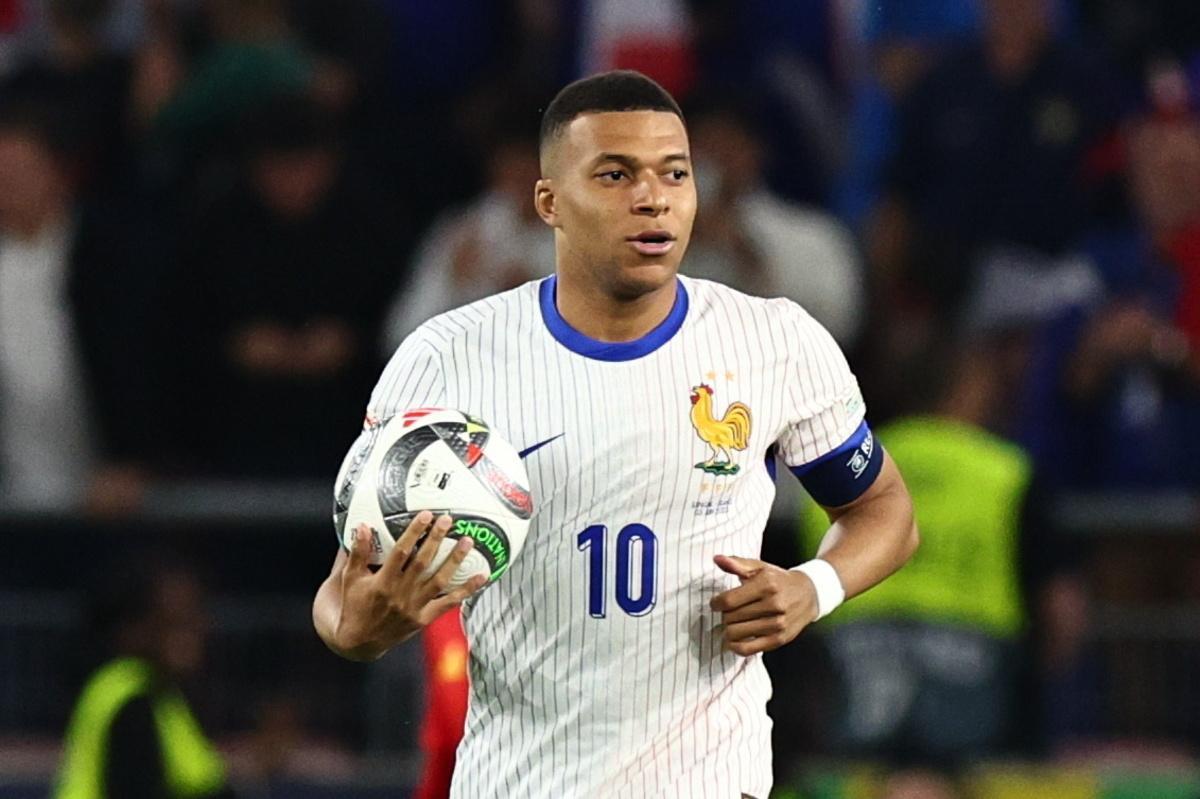Kylian Mbappé con la selección francesa