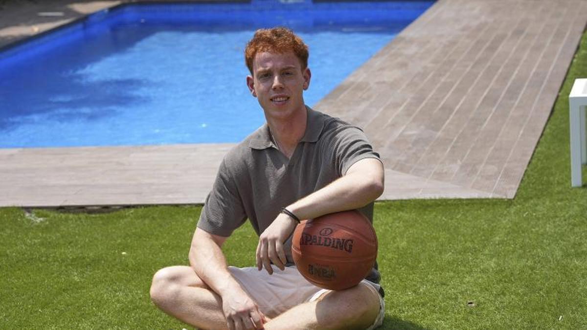 Adrià Moncanut jugarà el curs que ve a Primera FEB amb el Fibwi Palma