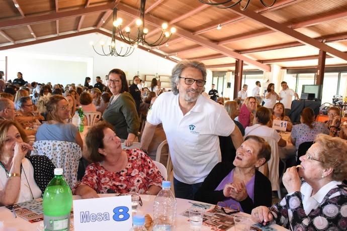 Telde: Merienda solidaria de Yrichen